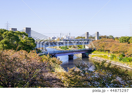 あおなみ線　荒子川公園駅 付近 44875297