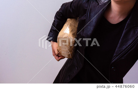 ハードボイルド 44876060