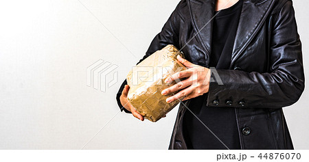 ハードボイルド 44876070