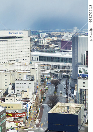 富山市役所展望塔からの風景（北方向・富山駅方面） 44876518