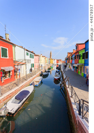 Traditional Burano colored houses, Venice Traditional Burano colored houses, Venice 44878937
