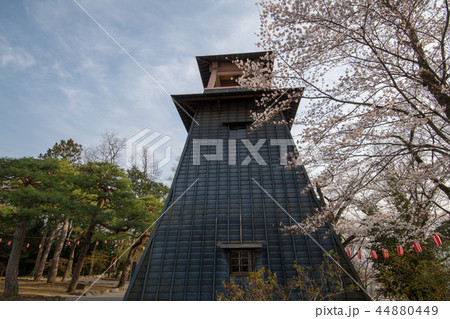 沼田城址公園 桜 鐘楼 群馬県沼田市の写真素材