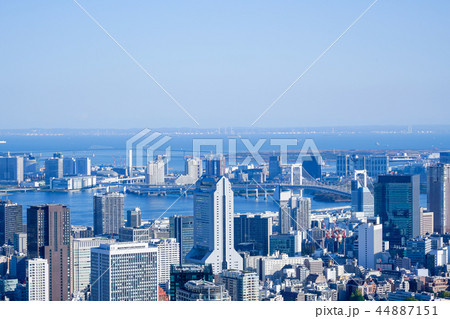 六本木から汐留 レインボーブリッジ お台場 豊洲方向の写真素材