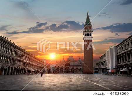 San Marco square 44888060