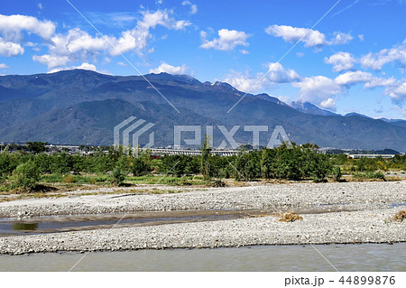 【山梨県】甲斐市 信玄堤と南アルプス・美しい日本の歴史的風土100選 【山梨県】甲斐市 信玄堤と南アルプス・美しい日本の歴史的風土100選 44899876