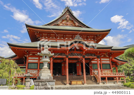 【山梨県】重要文化財・甲斐善光寺・定額山 浄智院 善光寺 本堂 【山梨県】重要文化財・甲斐善光寺・定額山 浄智院 善光寺 本堂 44900311