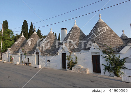 イタリア　アルベロベッロ　風景 44900596