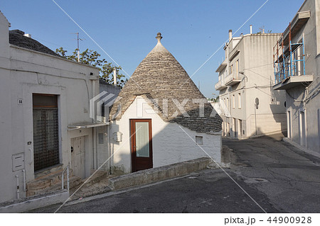 イタリア アルベロベッロ 風景 イタリア アルベロベッロ 風景 44900928