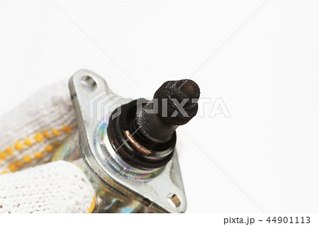 車のISCVの洗浄作業 44901113