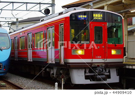赤い小田急線 赤い小田急線 44909410