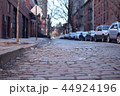 ニューヨークのオシャレなレンガ道 44924196