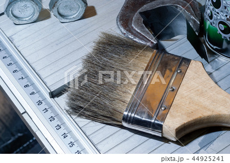 keep your workplace clean 44925241