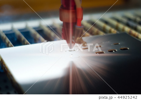 automatic laser cutting 44925242