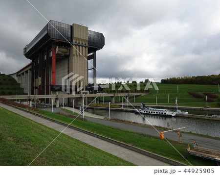 Strepy-Thieu Strepy-Thieu 44925905