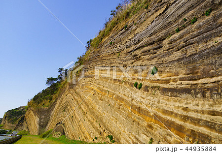 [東京都] 伊豆大島の地層大切断面 44935884