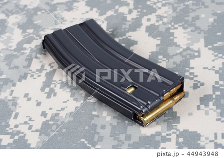 US ARMY M-16 rifle magazine with cartridges  44943948