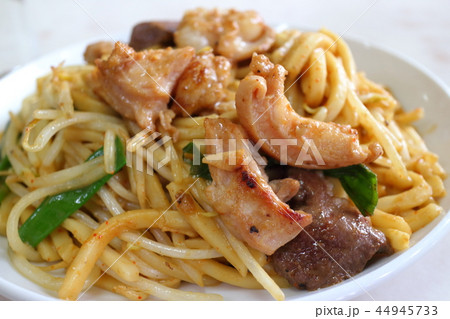 津山ホルモンうどん 津山ホルモンうどん 44945733