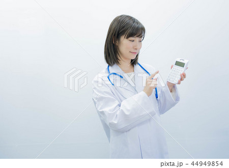 女性 医者 ポートレート 女性 医者 ポートレート 44949854