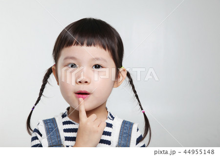 女の子 気がかり 同心 44955148