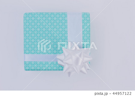Beautifully packed gift box. Beautifully packed gift box. 44957122