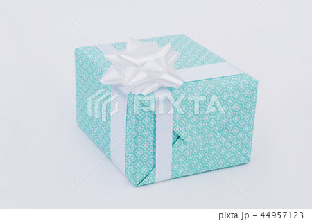 Christmas gift box with white bow isolated. Christmas gift box with white bow isolated. 44957123