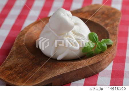 Burrata cheese Burrata cheese 44958190