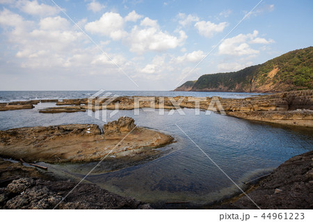 五色浜海岸 44961223