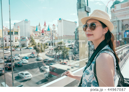 traveler enjoy the urban view in las vegas traveler enjoy the urban view in las vegas 44967087