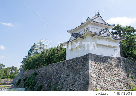 愛知県　名古屋城　天守と西南隅櫓 44971903