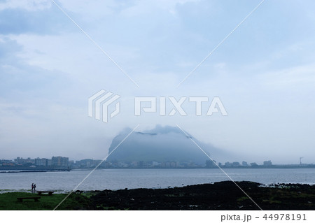 城山日出峰 クレーター 山 44978191