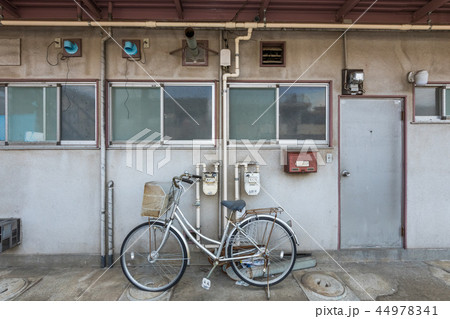 廃屋アパート　Deserted house apartment 44978341