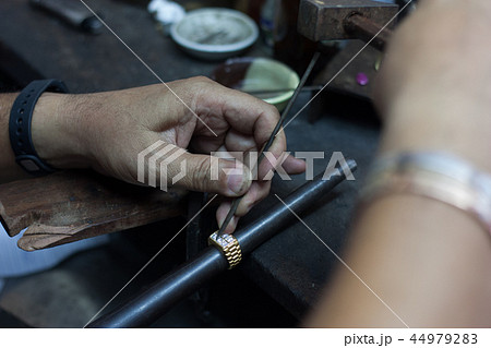 Professional Goldsmiths in Thailand 44979283