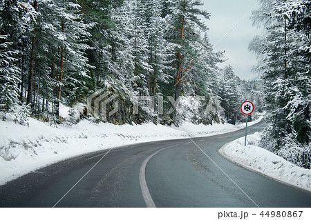 Winter mountains road Winter mountains road 44980867