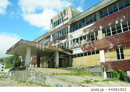 廃墟のホテル 廃墟のホテル 44981002