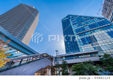 豊洲駅前の風景 豊洲駅前の風景 44982124