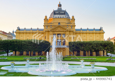 Croatian National Theatre in Zagreb 44990741