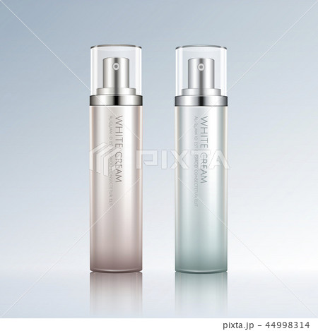 Spray bottle mockup 44998314