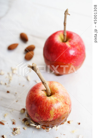 caramel apples on a stick caramel apples on a stick 45001308