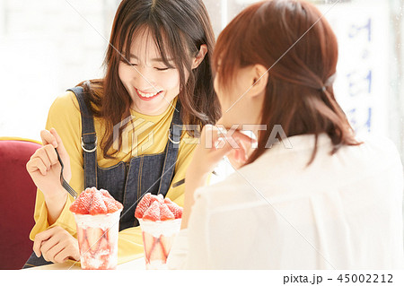 韓国　女子旅　スイーツ 45002212