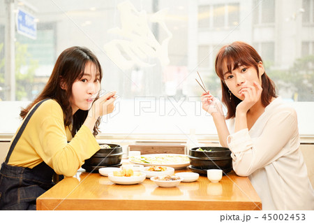 韓国　女子旅　韓国料理　食事 45002453