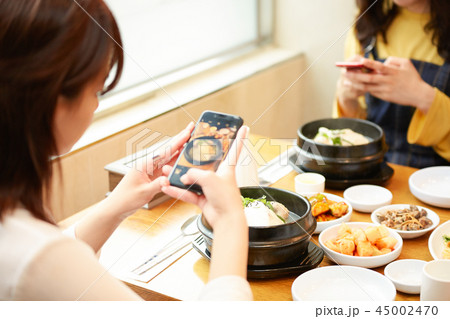 韓国　女子旅　韓国料理　食事 45002470