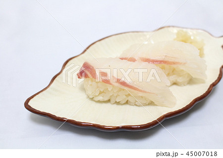 寿司　握り寿司　鯛 45007018