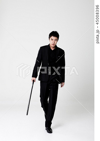 剣 ビジネスマン 男 45008396