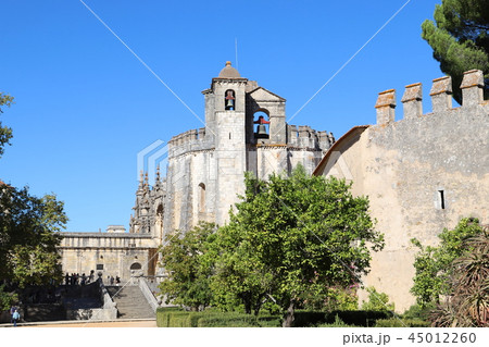 ポルトガルのトマールのキリスト教修道院(2) 45012260