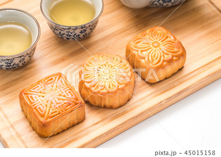 Mid-Autumn Festival moon cake on white background Mid-Autumn Festival moon cake on white background 45015158