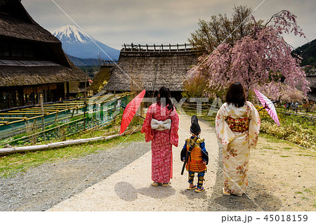 samurai boy and Kimono Japanese women samurai boy and Kimono Japanese women 45018159
