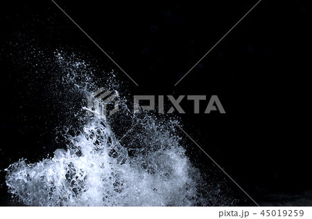 Splashing wave on the Black sea in the night. 45019259