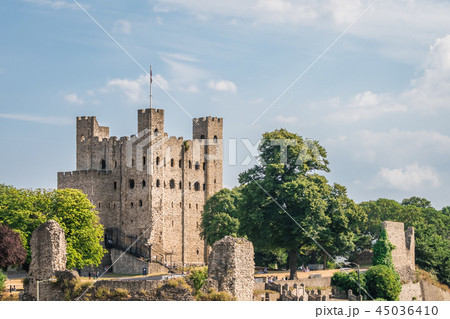 Ruins of the 12th-century Rochester Castle Ruins of the 12th-century Rochester Castle 45036410