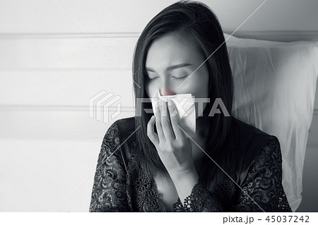 Asia women feeling unwell and sinus. 45037242