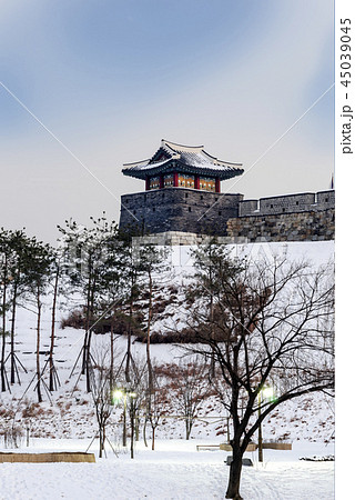 城壁 胸壁 石垣 45039045